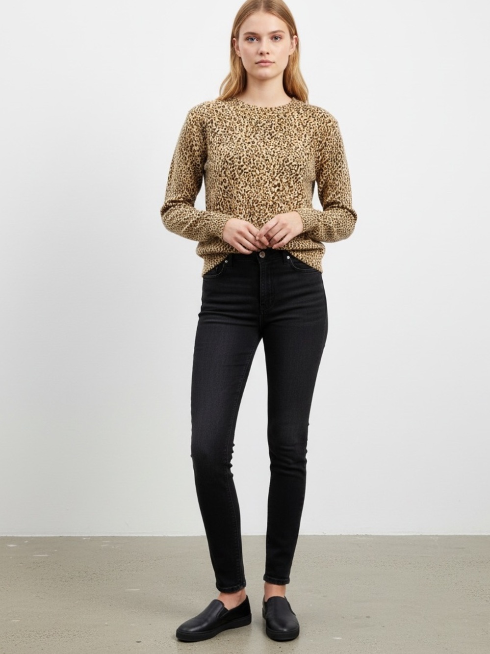 Adrienne Vittadini Big Cat Print Long Sleeve Cotton Velour  -size Small Petite